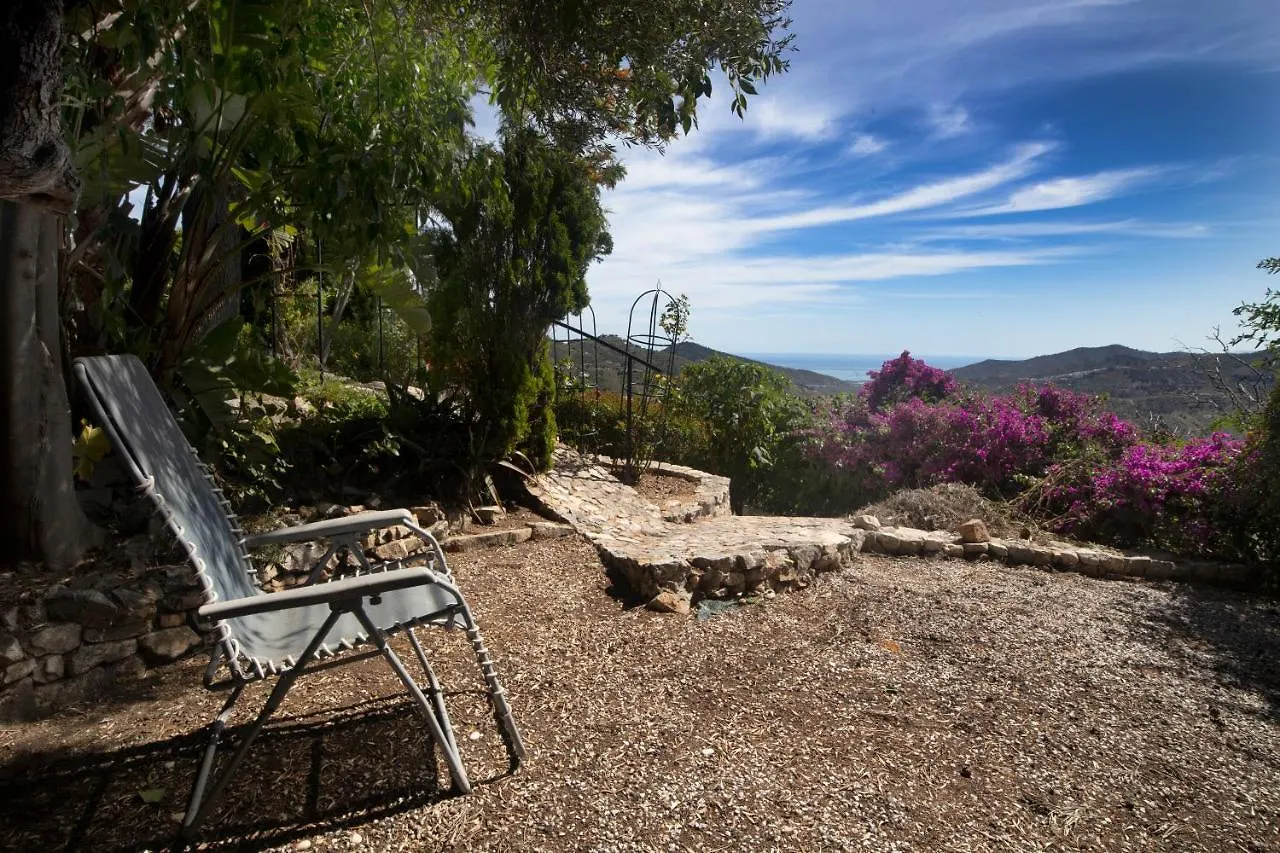 Villa Andalucia Cómpeta ゲストハウス